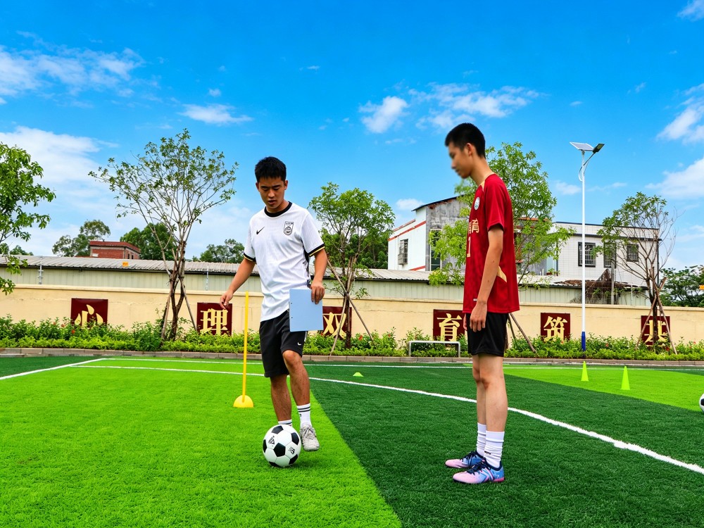 南充全封闭叛逆小孩改变学校选择指南:如何科学评估与理性决策